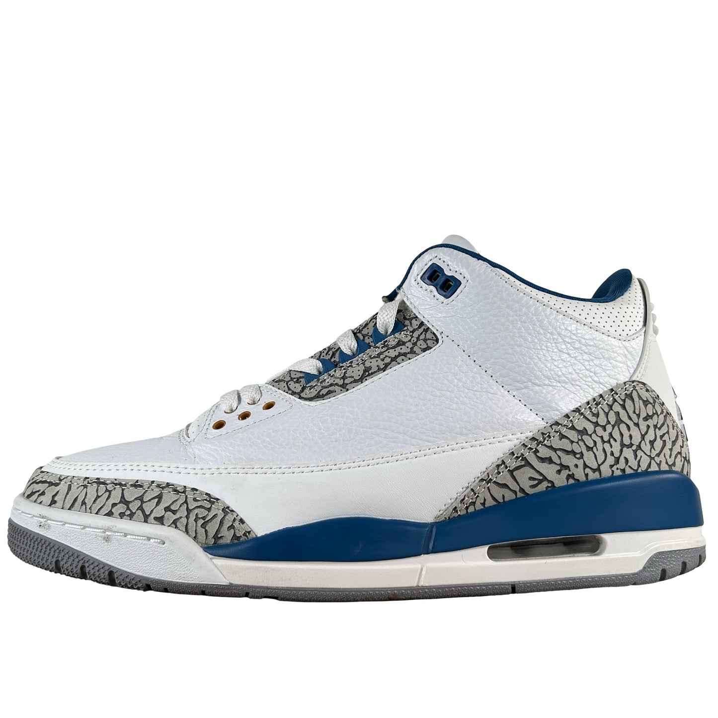 CT8532 148 Jordan 3 Retro Magos