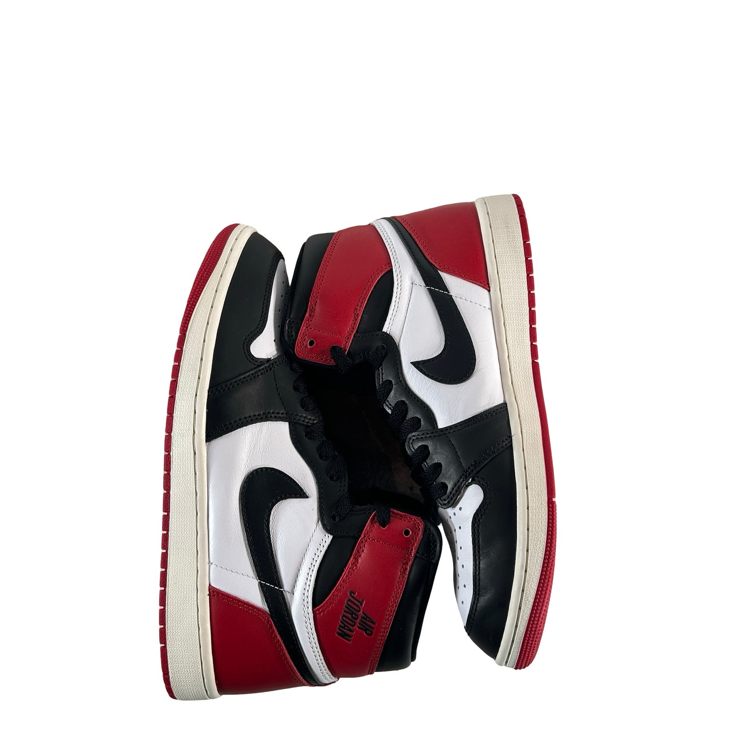 DZ5485 106 Air Jordan 1 High OG Black Toe Reimagined [USED] - 10.5 M (Used10)