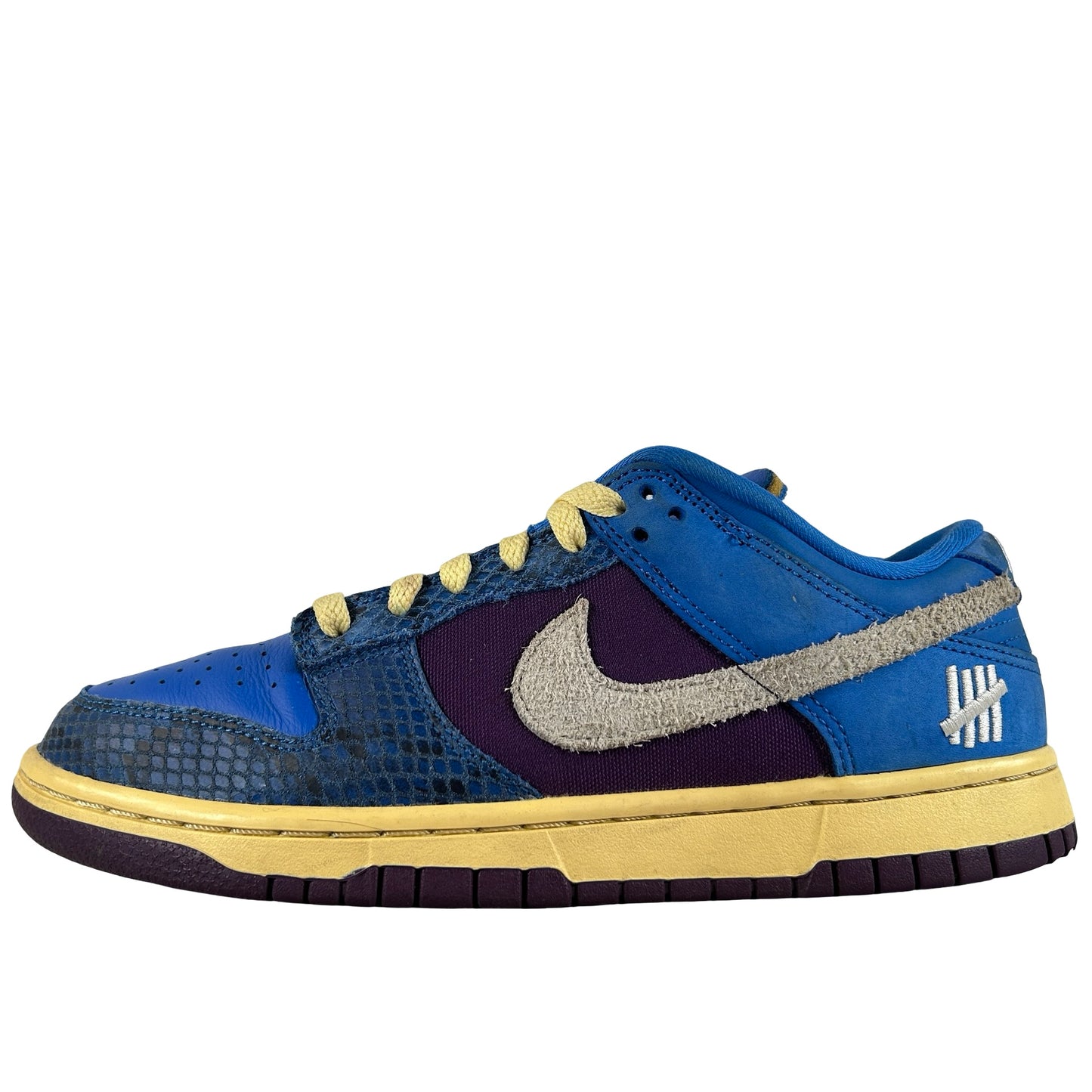 DH6508 400 Nike Dunk Low Undefeated 5 On It Dunk vs. AF1 [USED] - 8 M (Used2)