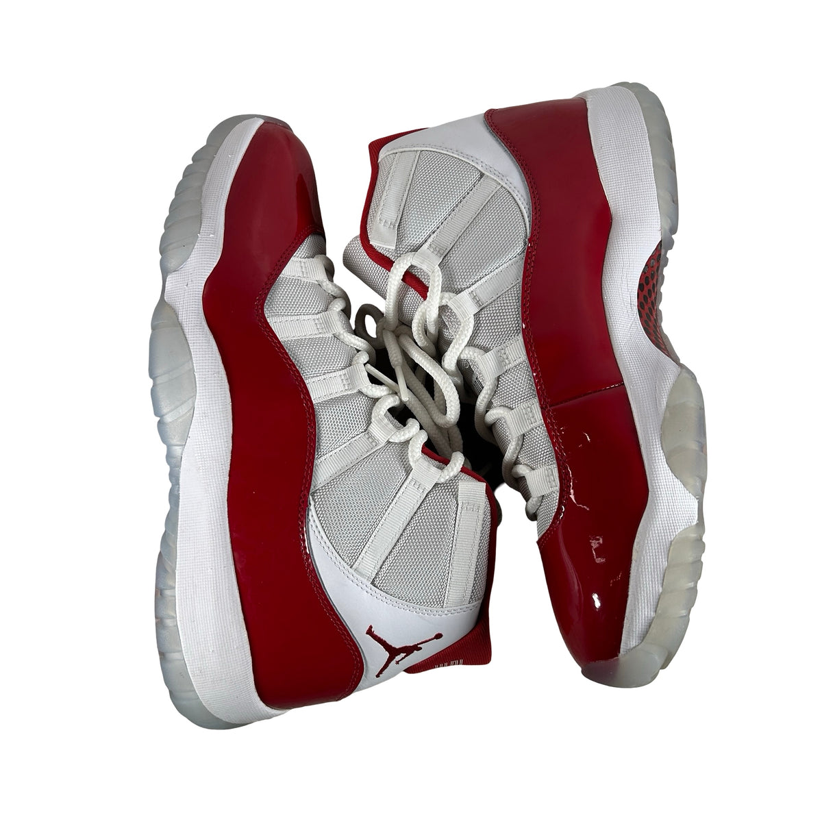 CT8012 116 Jordan 11 Retro Cherry (2022) [USED] - 11 M (Used11)
