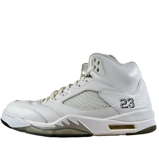 136027 130 Jordan 5 Retro Metallic White (2015) [USED] - 11 M (Used)