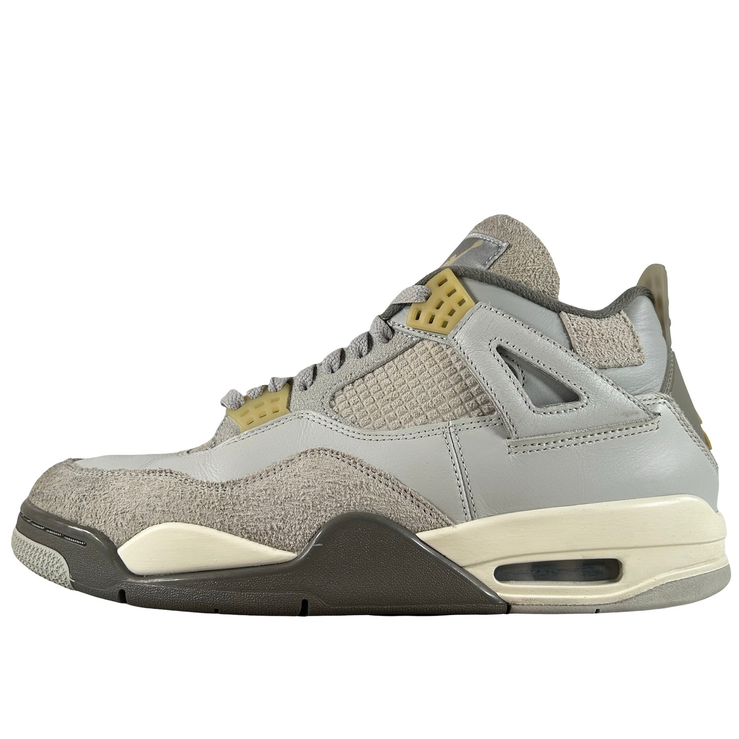 DV3742 021 Jordan 4 Retro SE Craft Photon Dust [USED] - 11 M (Used)