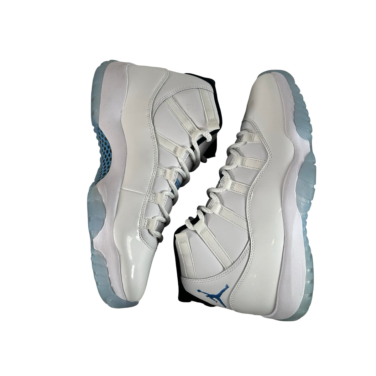 CT8012 104 Jordan 11 Retro Legend Blue (2024) [USED] - 9 M (Used11)
