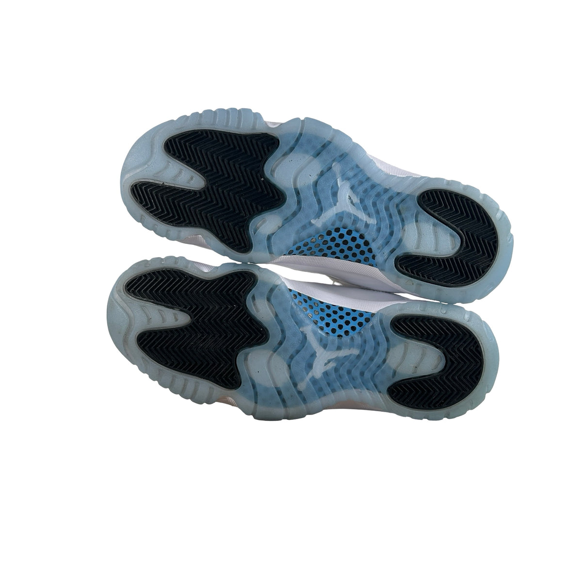 CT8012 104 Jordan 11 Retro Legend Blue (2024) [USED] - 9 M (Used11)