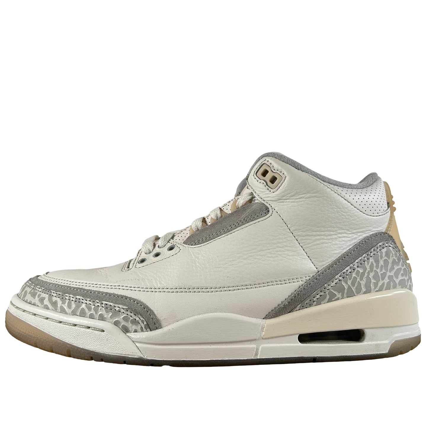 FJ9479 100 Jordan 3 Retro Craft Ivory [USED] - 8.5 M (Used3)