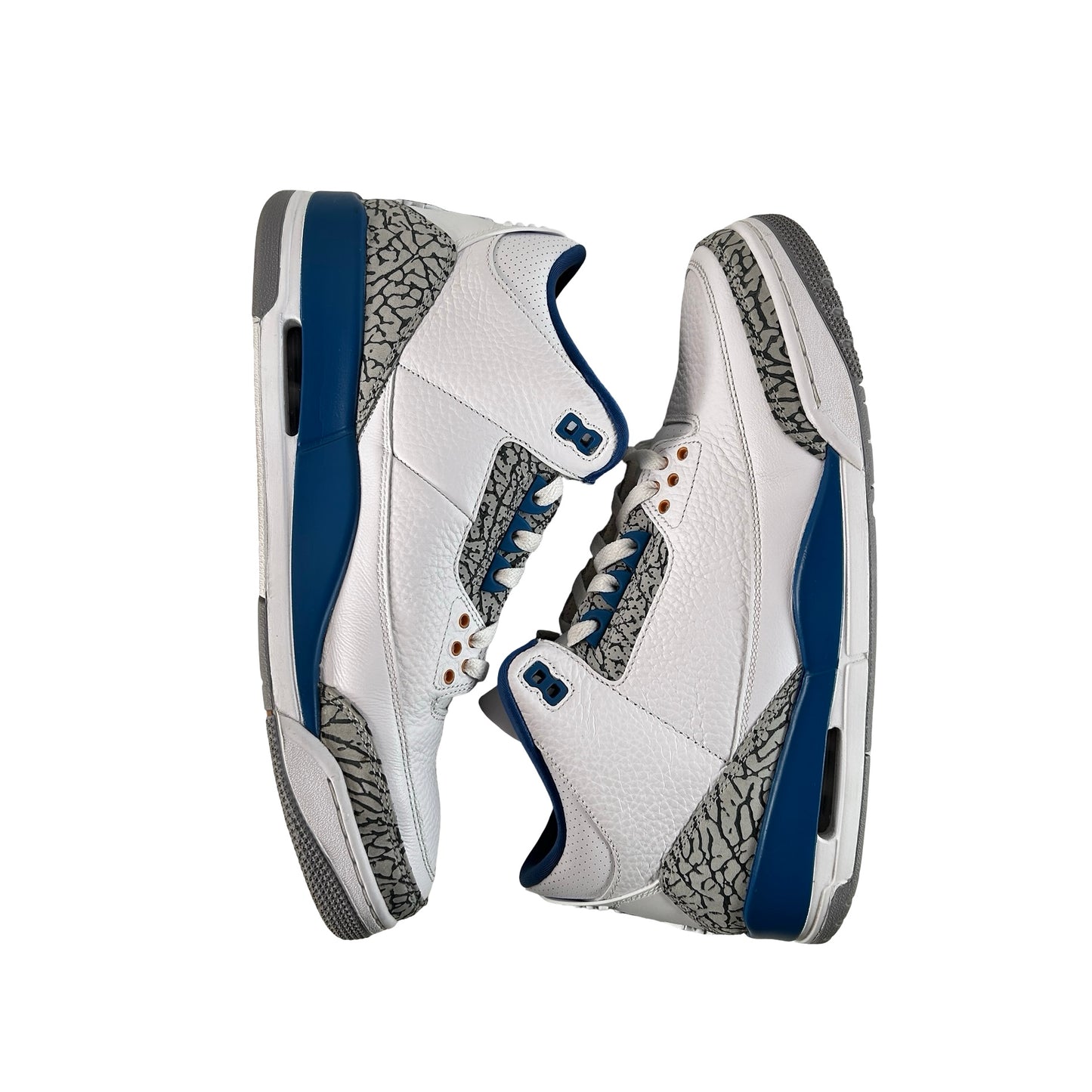 CT8532 148 Jordan 3 Retro Magos