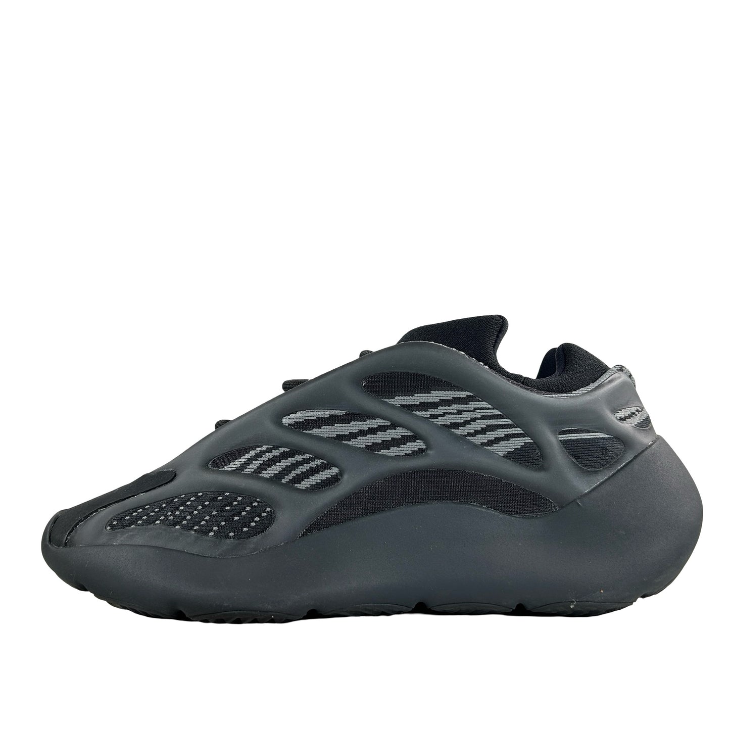 GX6144 Yeezy 700 Dark Glow [USED] - 7 M (Used)