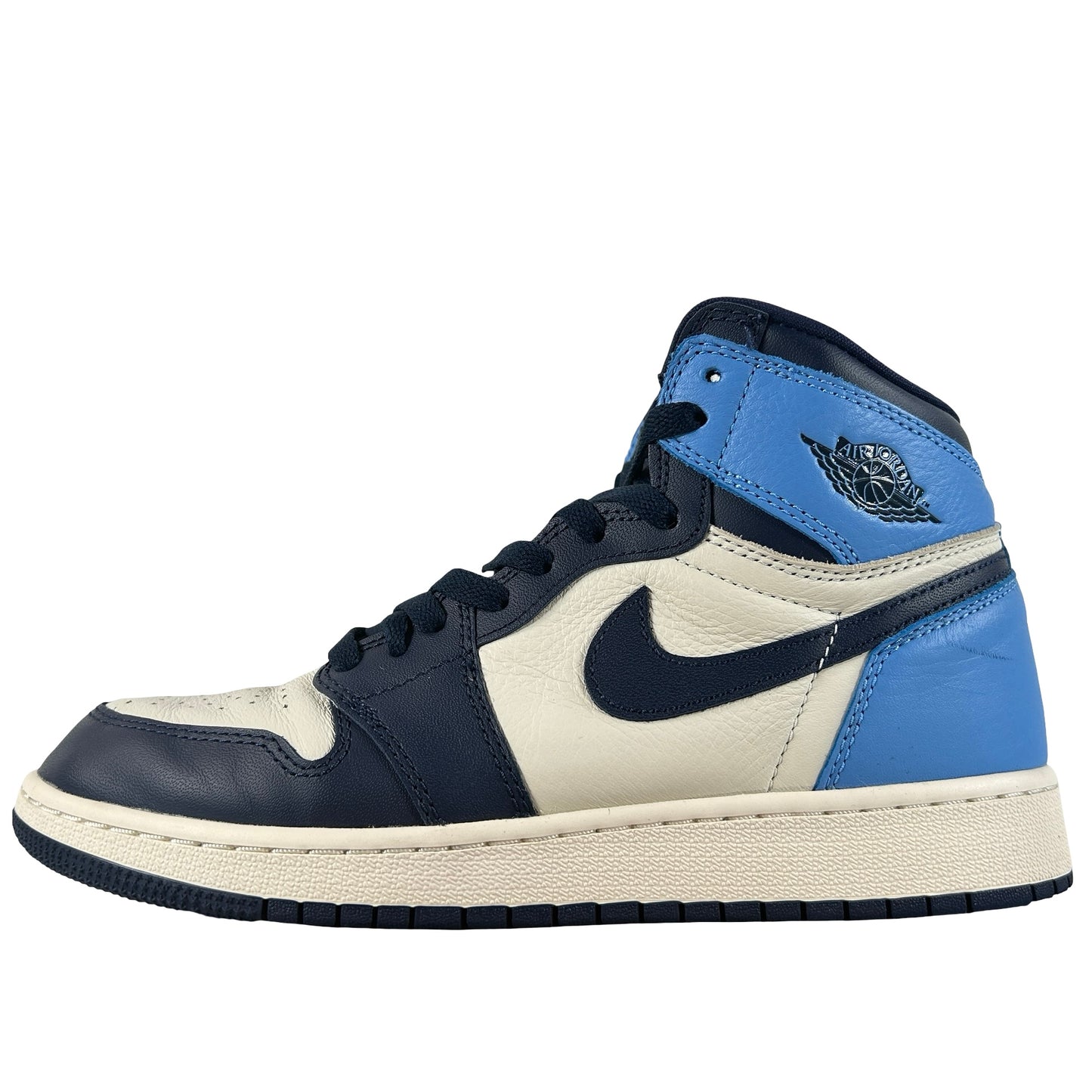 575441 140 Jordan 1 Retro High Obsidian (GS) [USED] - 6.5 Y (Used)