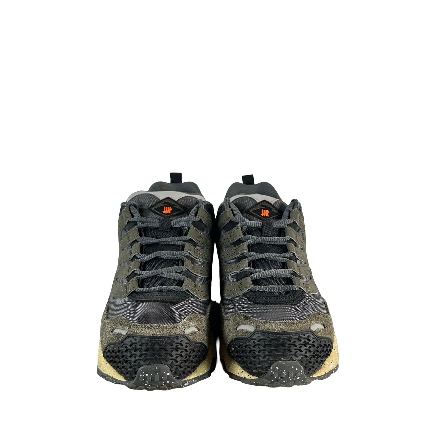 FN7546 300 Undefeated x Air Terra Humara 'Cargo Khaki' [USED] - 9 M (Used2)