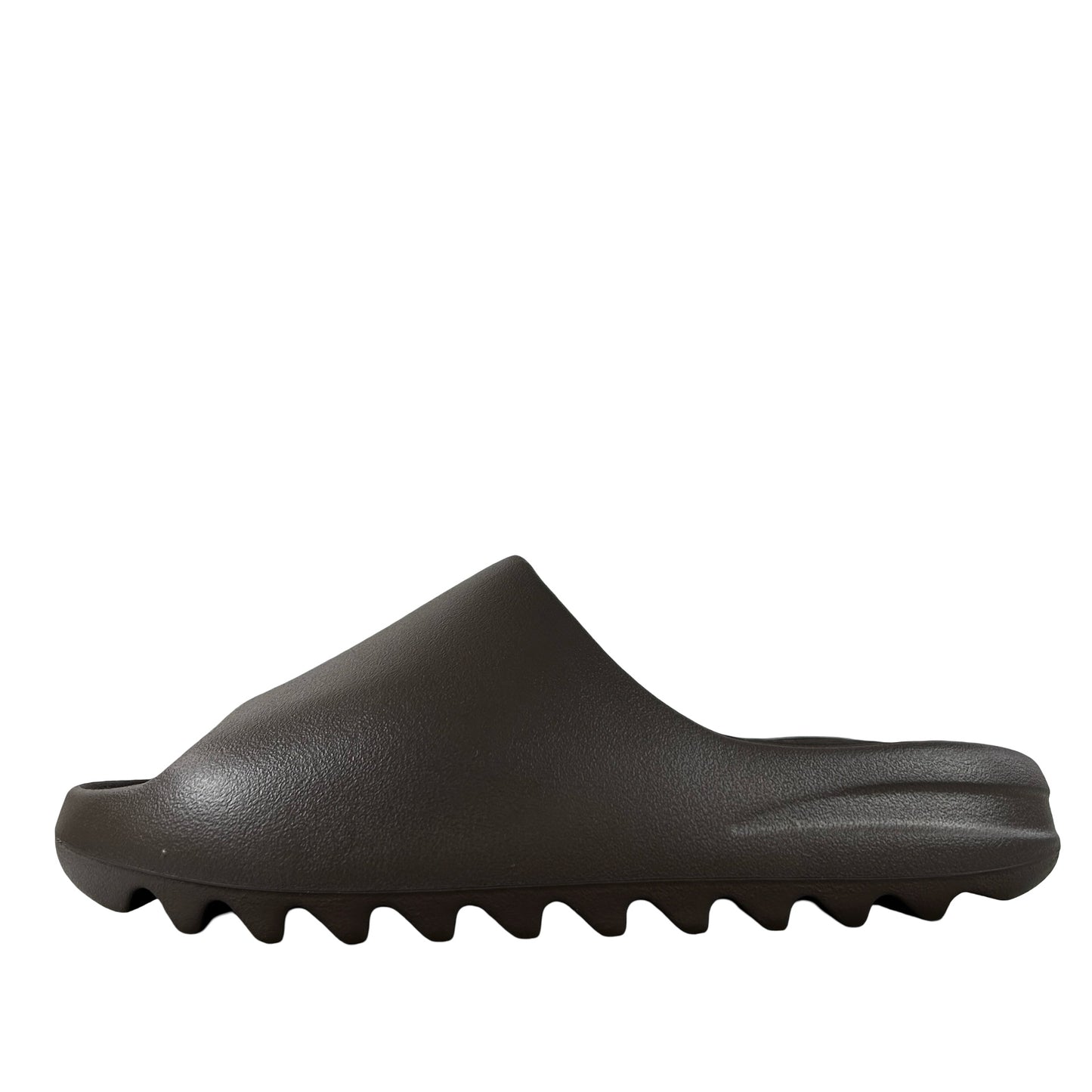 09390 10000YC CHOC YZY YS-01 Chocolate