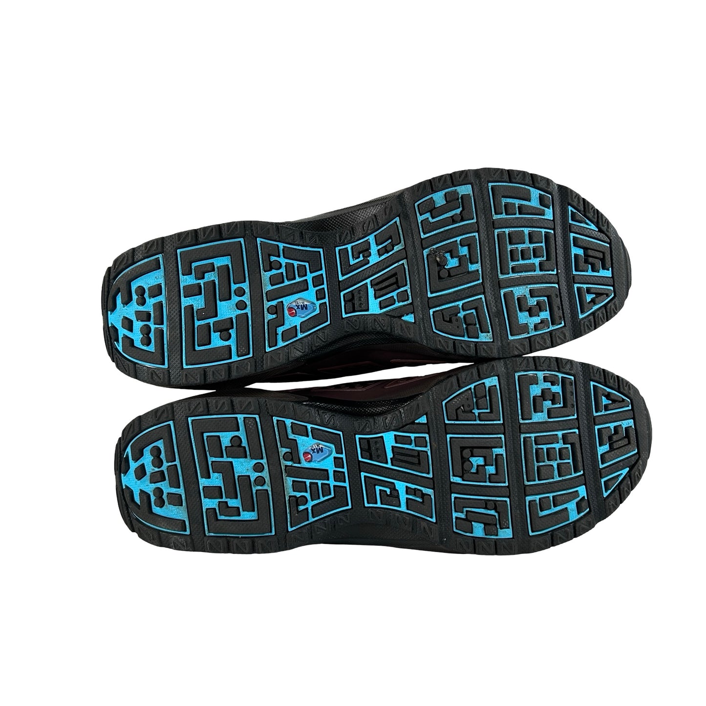 HQ4189 600 Nike Air Max Sunder Burgundy Crush Baltic Blue (Women's) [USED] - 13.5 W (Used)
