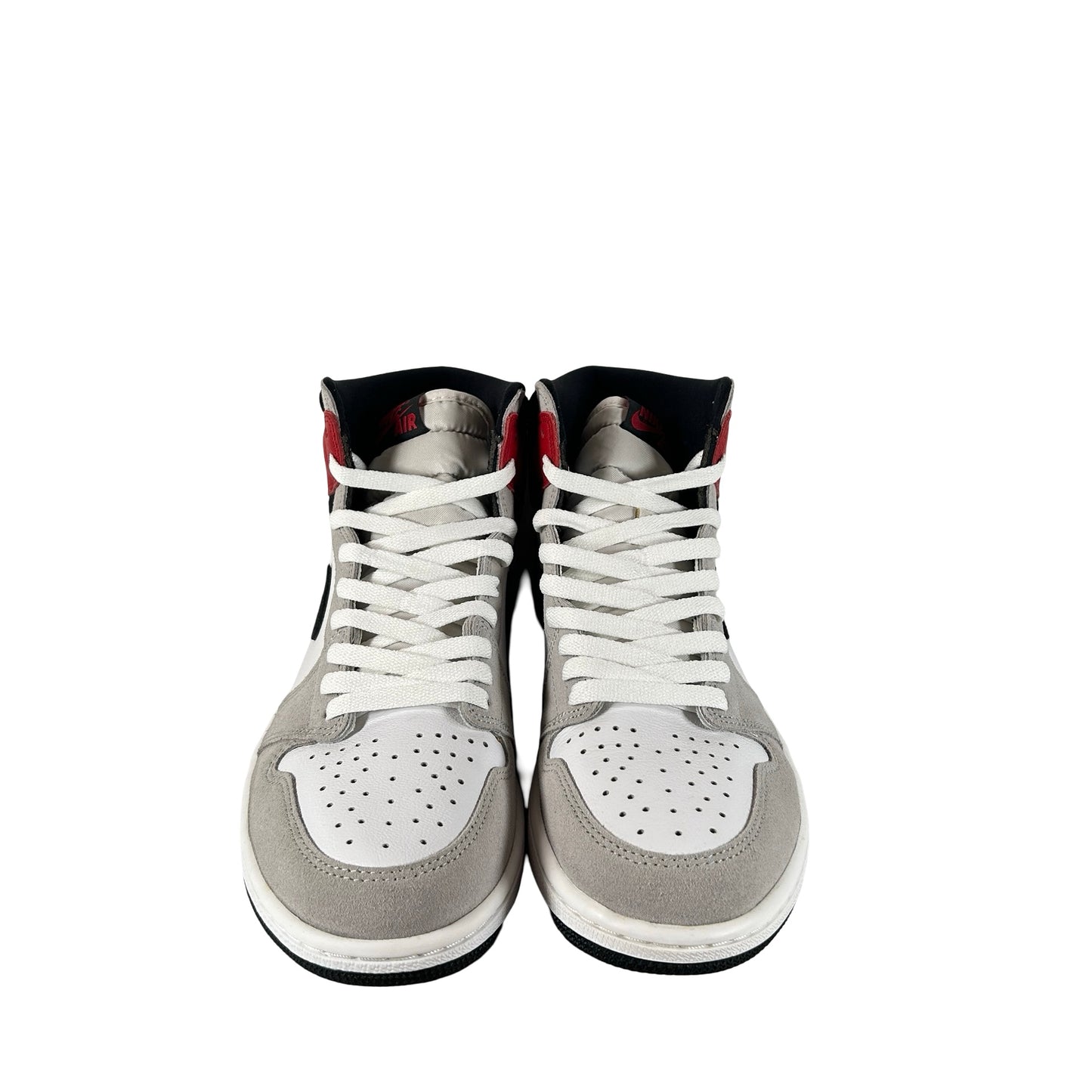 555088 126 Jordan 1 Retro High Smoke Grey [USED] - 8.5 M (Used) (No Box)
