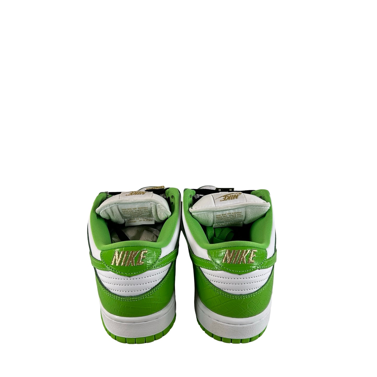 DH3228 101 Dunk SB Low Supreme Green [CONDITIONAL] - 9.5 M (Stain On Left Tongue)