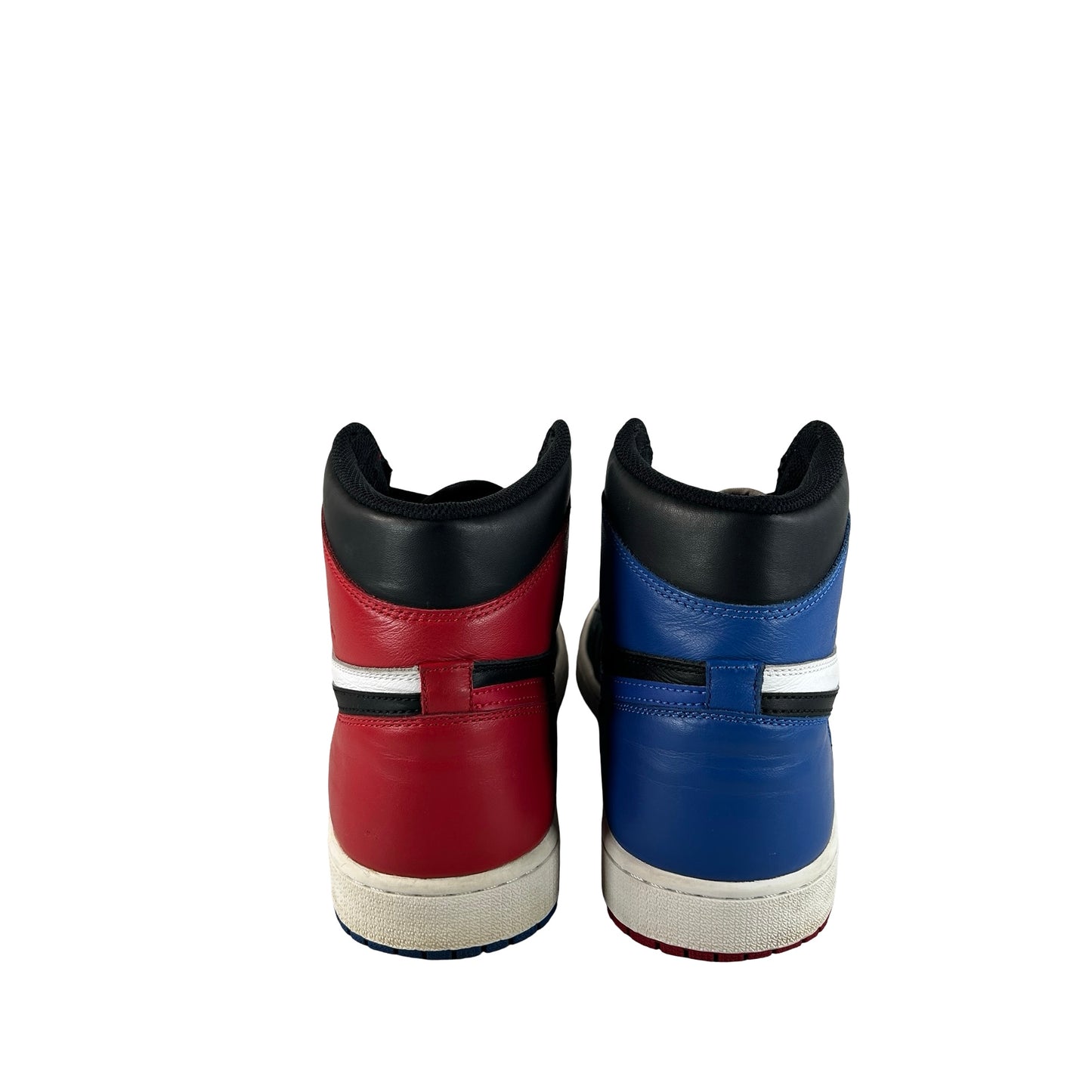 555088 026 Jordan 1 Retro Top 3 [USED] - 12.5 M (Used)