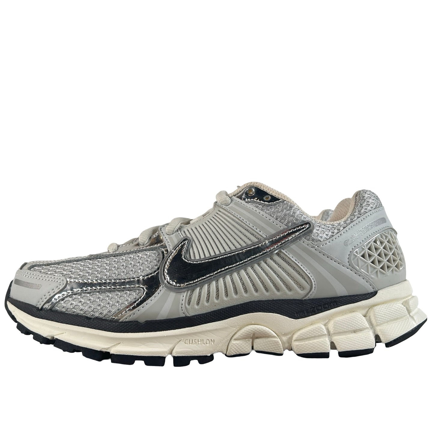 FD0884 025 Nike Zoom Vomero 5 Photon Dust Metallic Silver W [USED] - 10 W (Used2)
