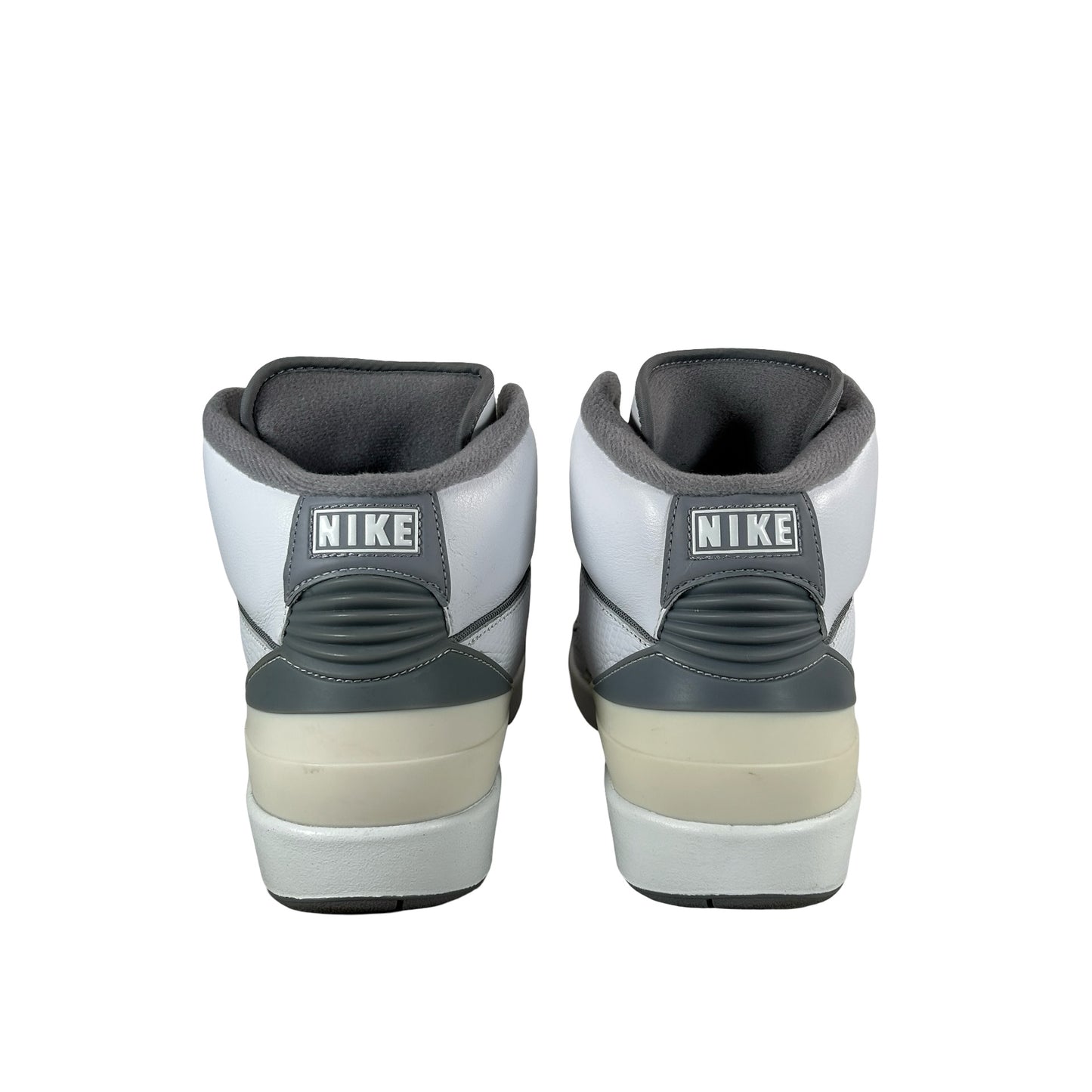 DR8884 100 Jordan 2 Retro Cement Grey [USED] - 9 M (Used)