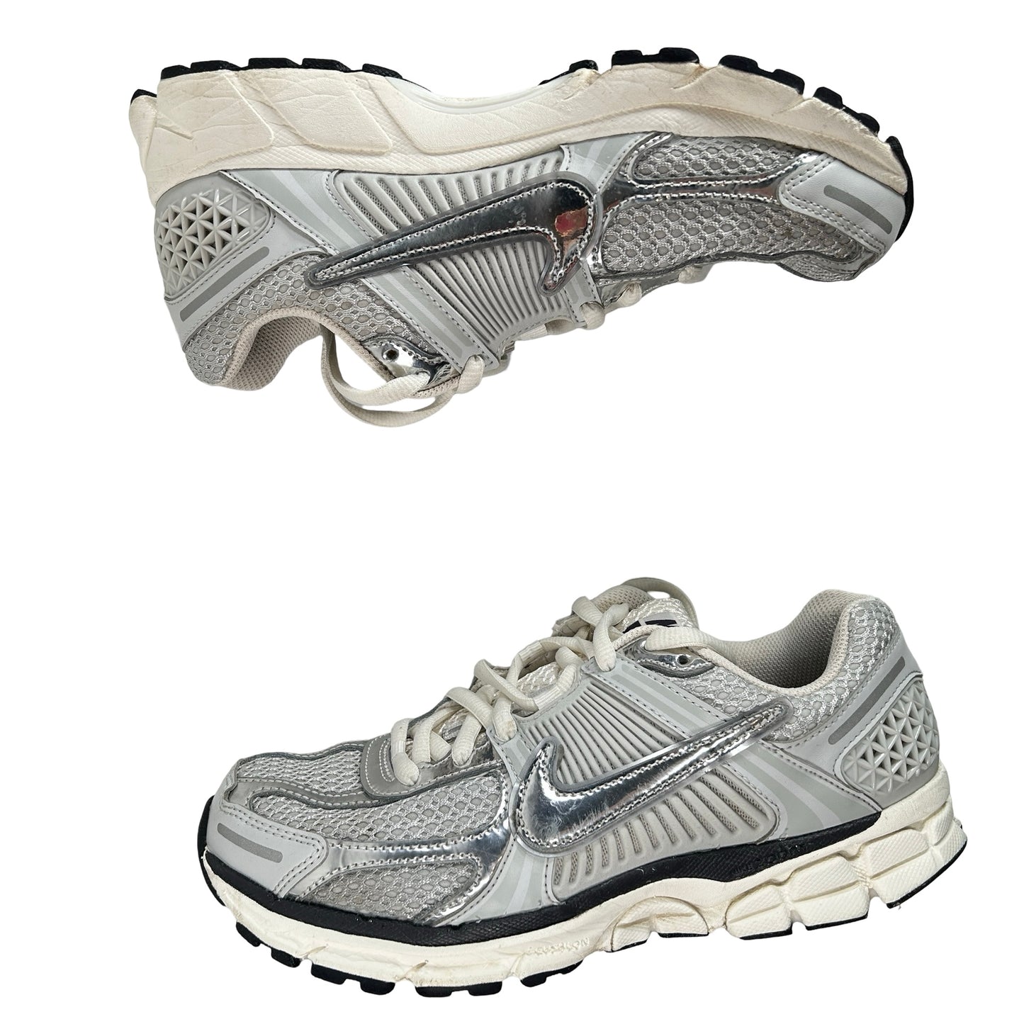 FD0884 025 Nike Zoom Vomero 5 Photon Dust Metallic Silver W [USED] - 9.5 W (Used) (No Box)