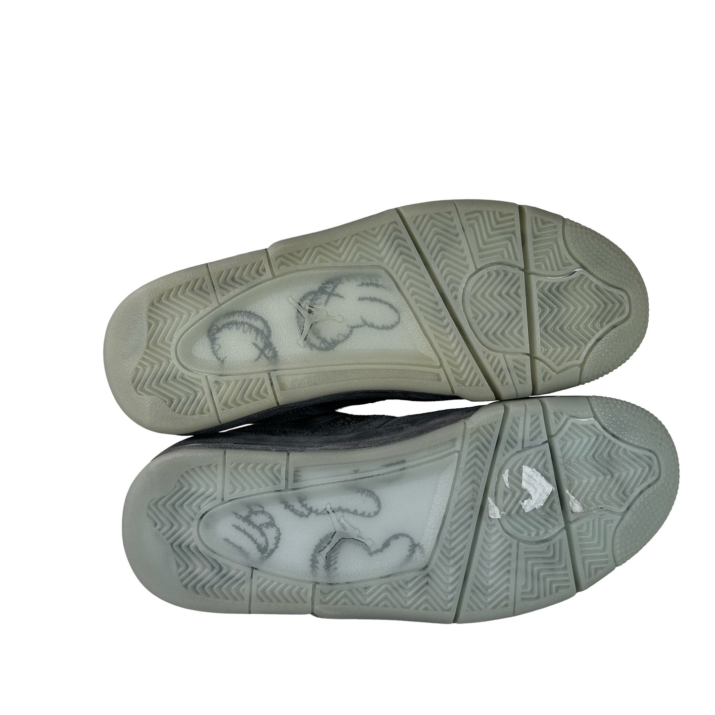930155 003 Jordan 4 Kaws Gris