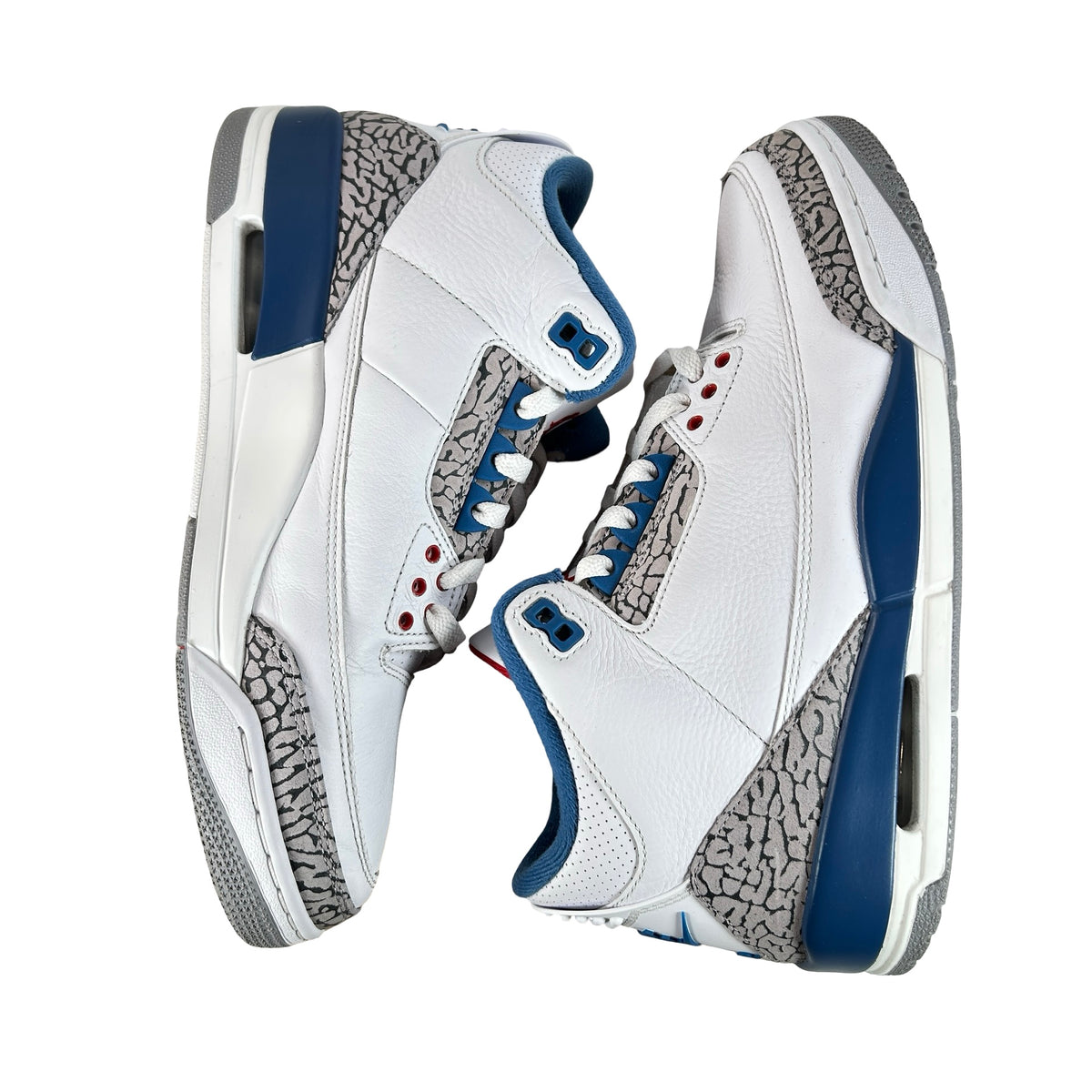 IF4396 104 Air Jordan 3 Retro True Blue (2026) [USED] - 9 M (Used2)