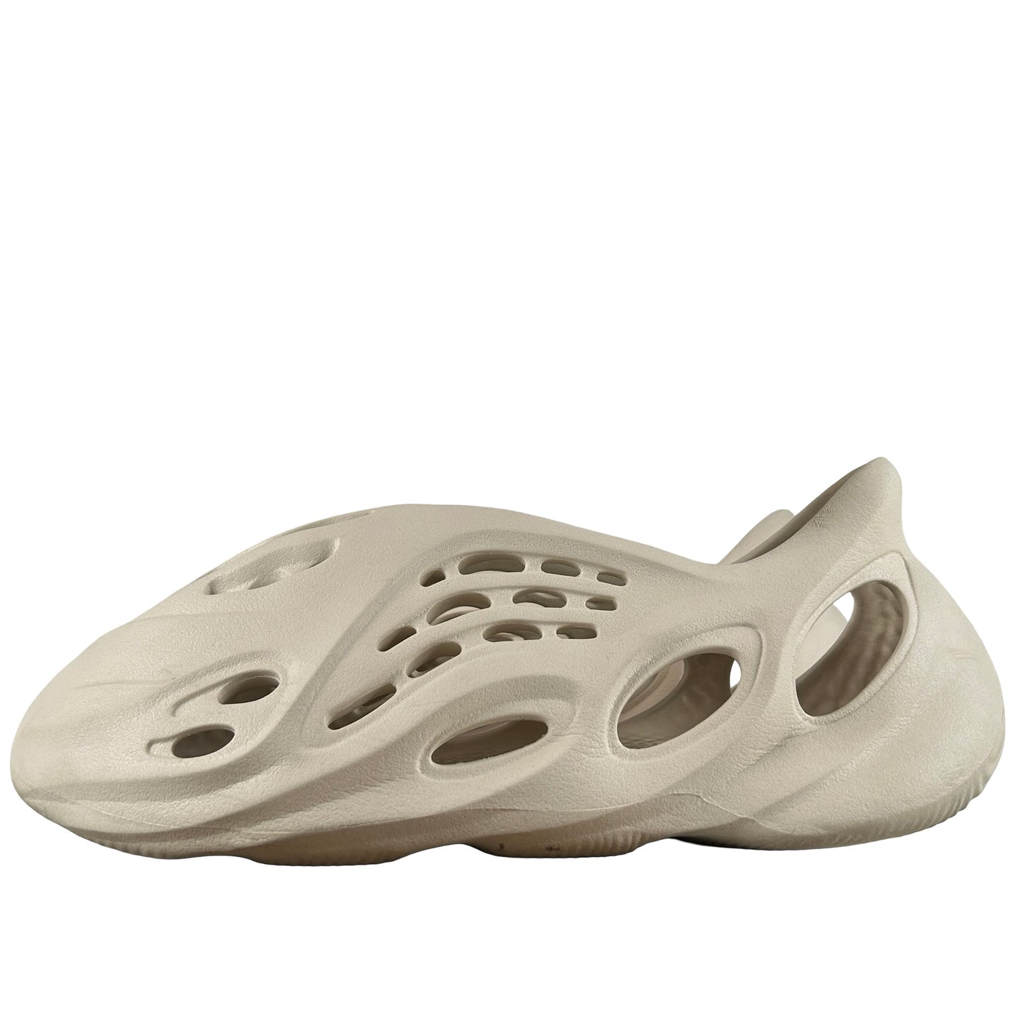 FY4567 adidas Yeezy Foam RNNR Sand [USED] - 10 M (Used)