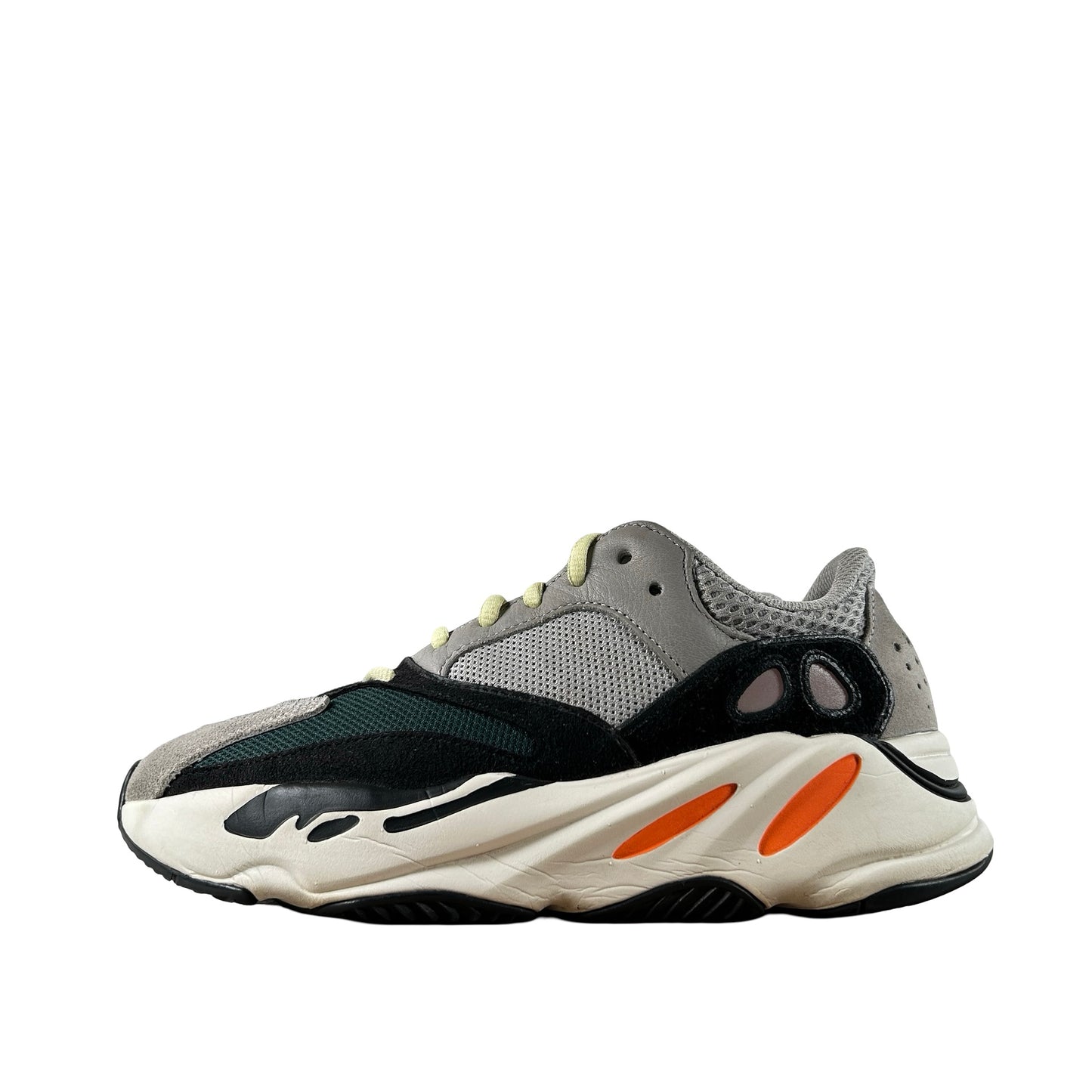 B75571 Yeezy 700 Wave Runner [USED] - 7 M (Used)