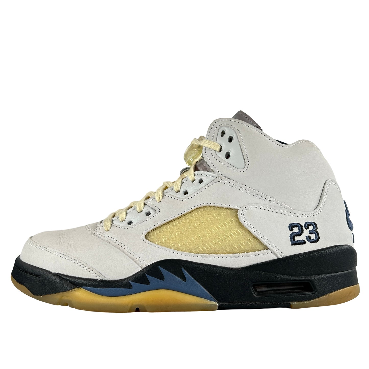 FZ5758 004 Jordan 5 Retro A Ma Maniere Dawn (Mujeres)