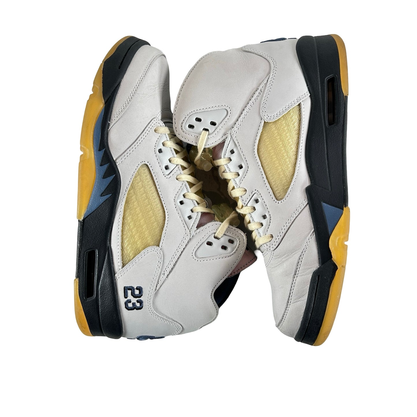FZ5758 004 Jordan 5 Retro A Ma Maniere Dawn (Mujeres)