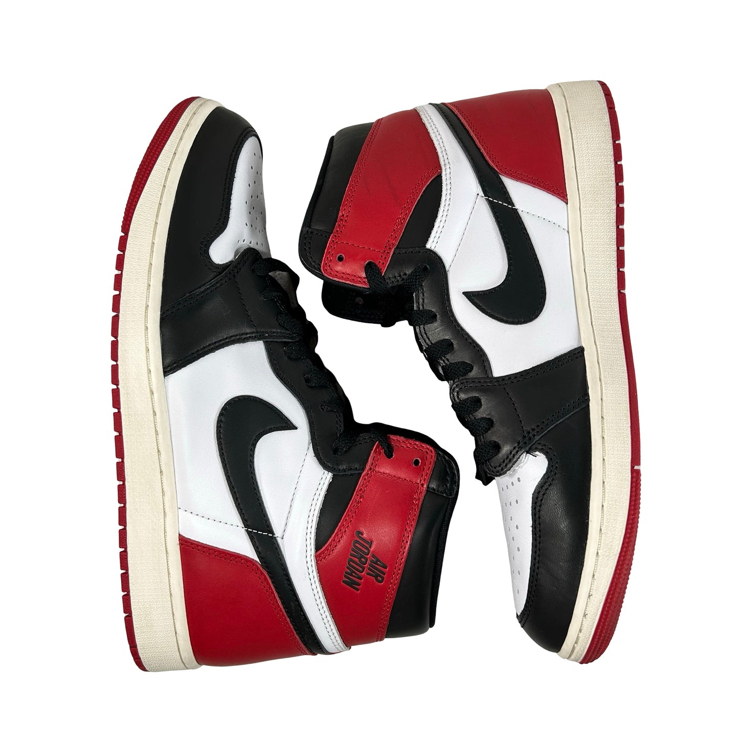 DZ5485 106 Jordan 1 Retro High OG Black Toe Reimagined [USED] - 12 M (Used6)