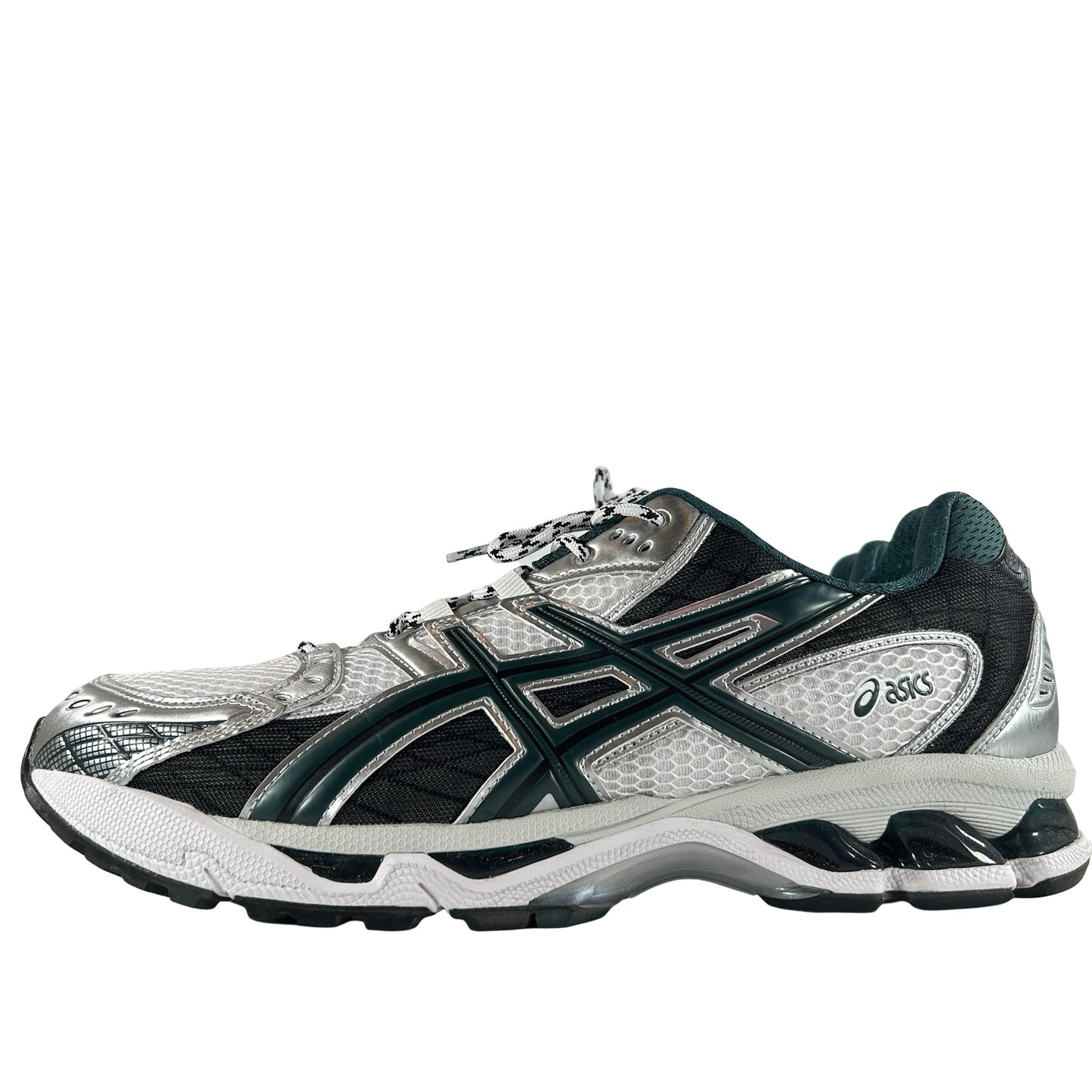 1203A543 103 ASICS Gel-Nimbus 10.1 White Saxon Green [USED] - 11 M (VNDS)