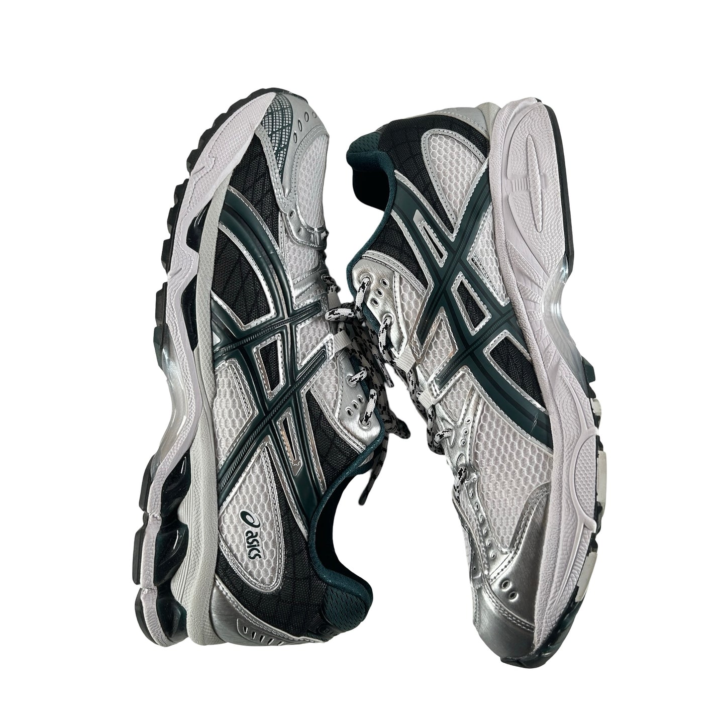 1203A543 103 ASICS Gel-Nimbus 10.1 White Saxon Green [USED] - 11 M (VNDS)