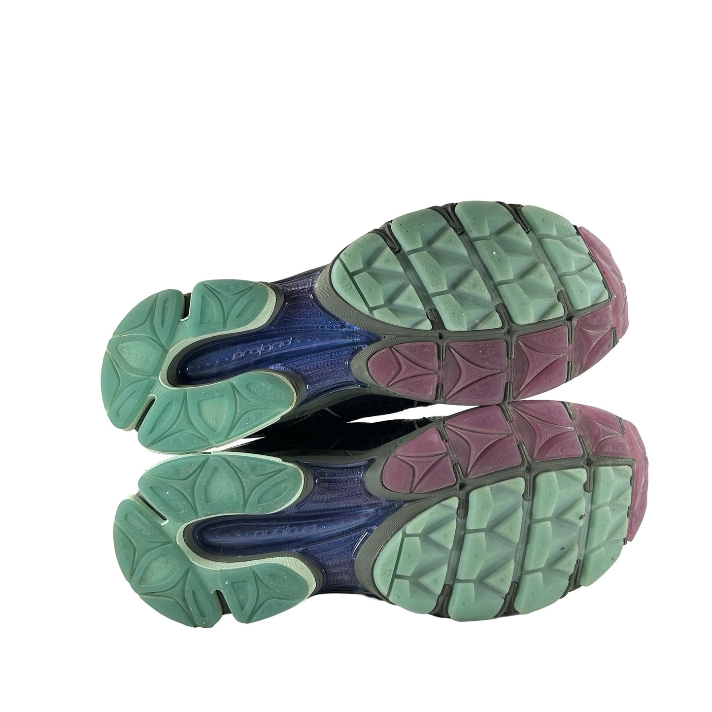 S70838 3 ProGrid Triumph 4 Winter Solstice [USED] - 11 M (VNDS)