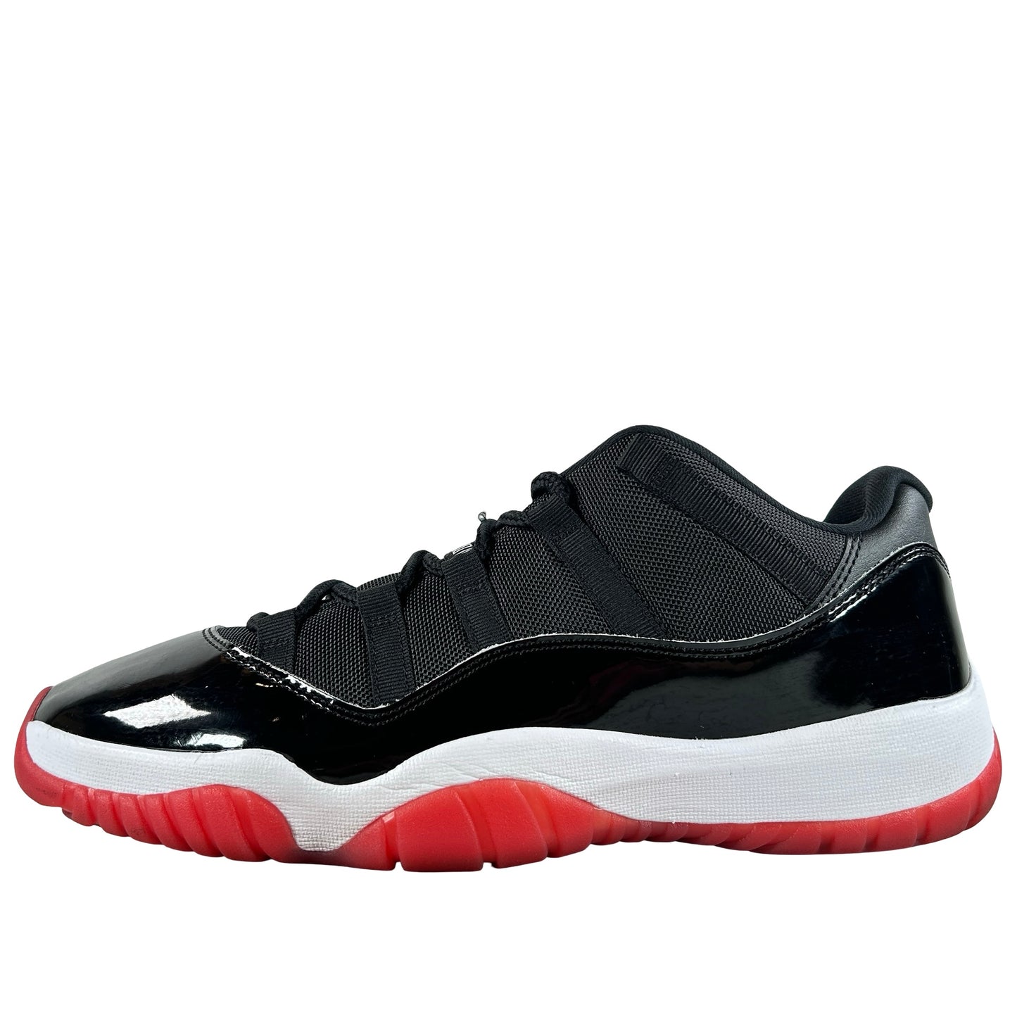 FV5104 006 Jordan 11 Retro Low Bred (2025) - 12 M (Used)