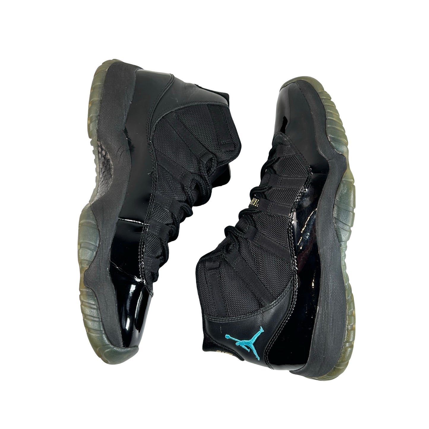 378037 006 Jordan 11 Retro Gamma Blue [USED] - 9.5 M (Used)