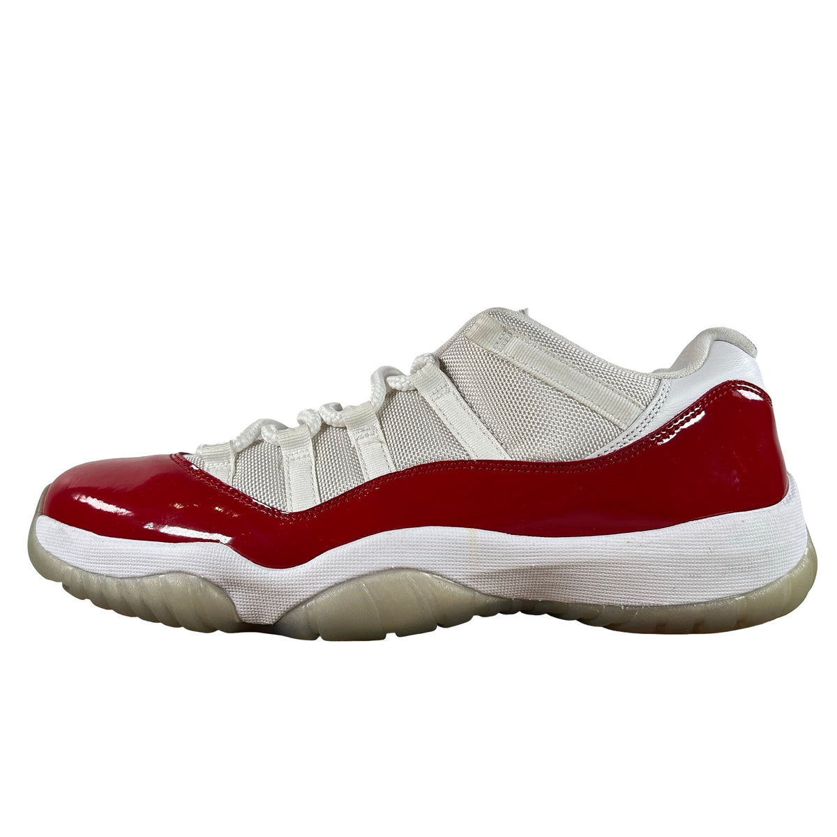 528895 102 Jordan 11 Retro Low Cherry (2016) [USED] - 10.5 M (Used) (No Box)