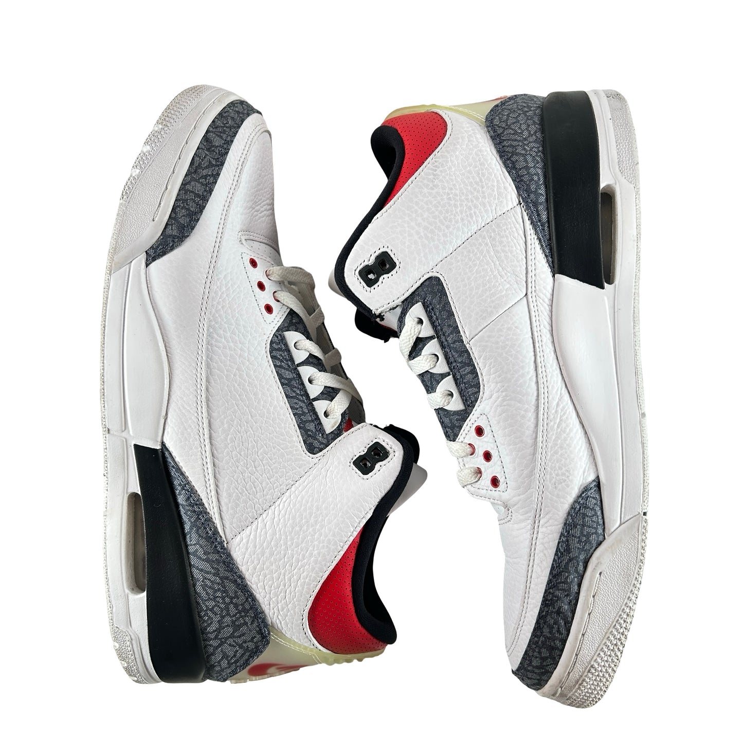 CZ6431 100 Jordan 3 Retro SE Fire Red Denim (2020) [USED] - 13 M (Used3)