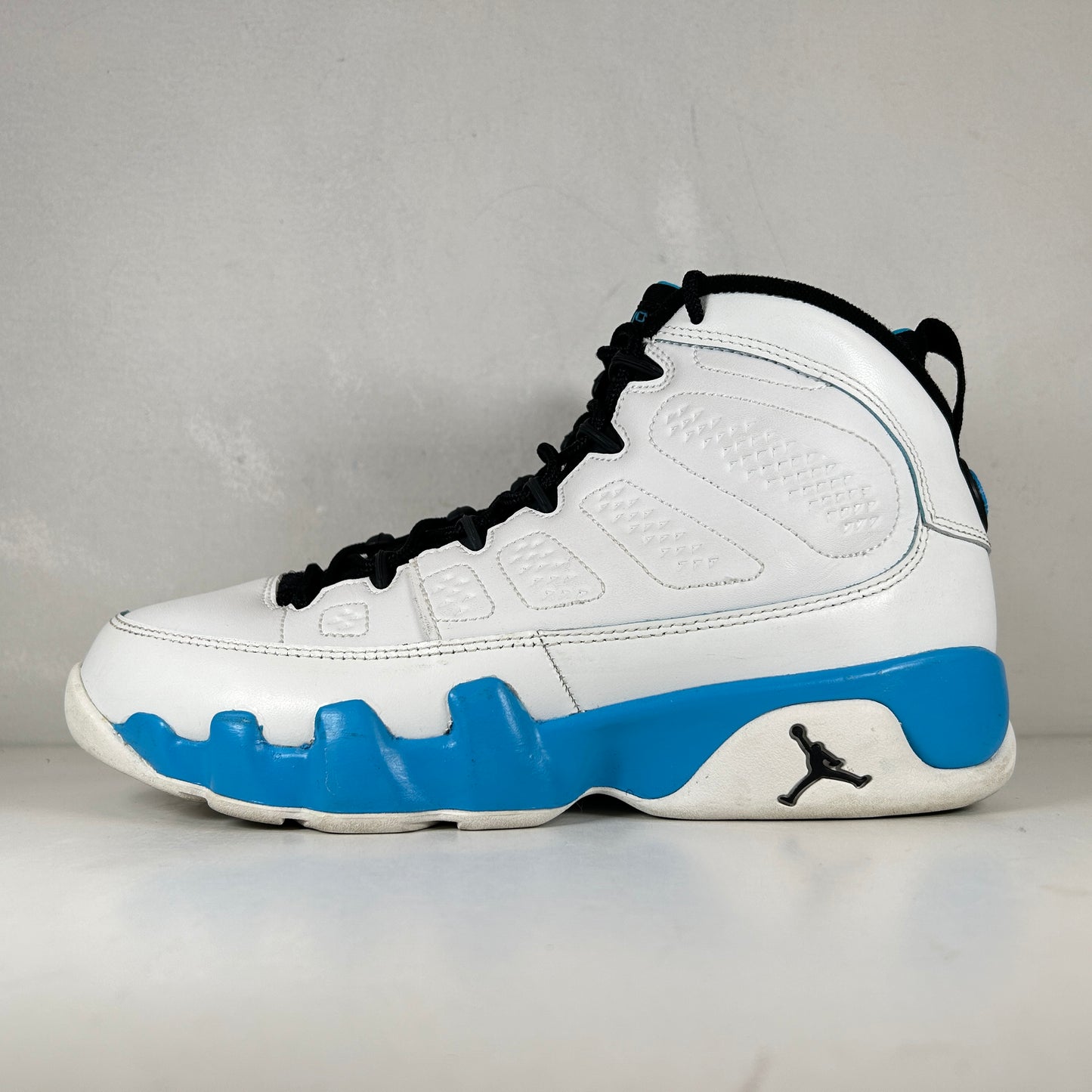 FV0143 101 Jordan 9 Retro Powder Blue (2024) (GS) [USED] - 7 Y (Used)