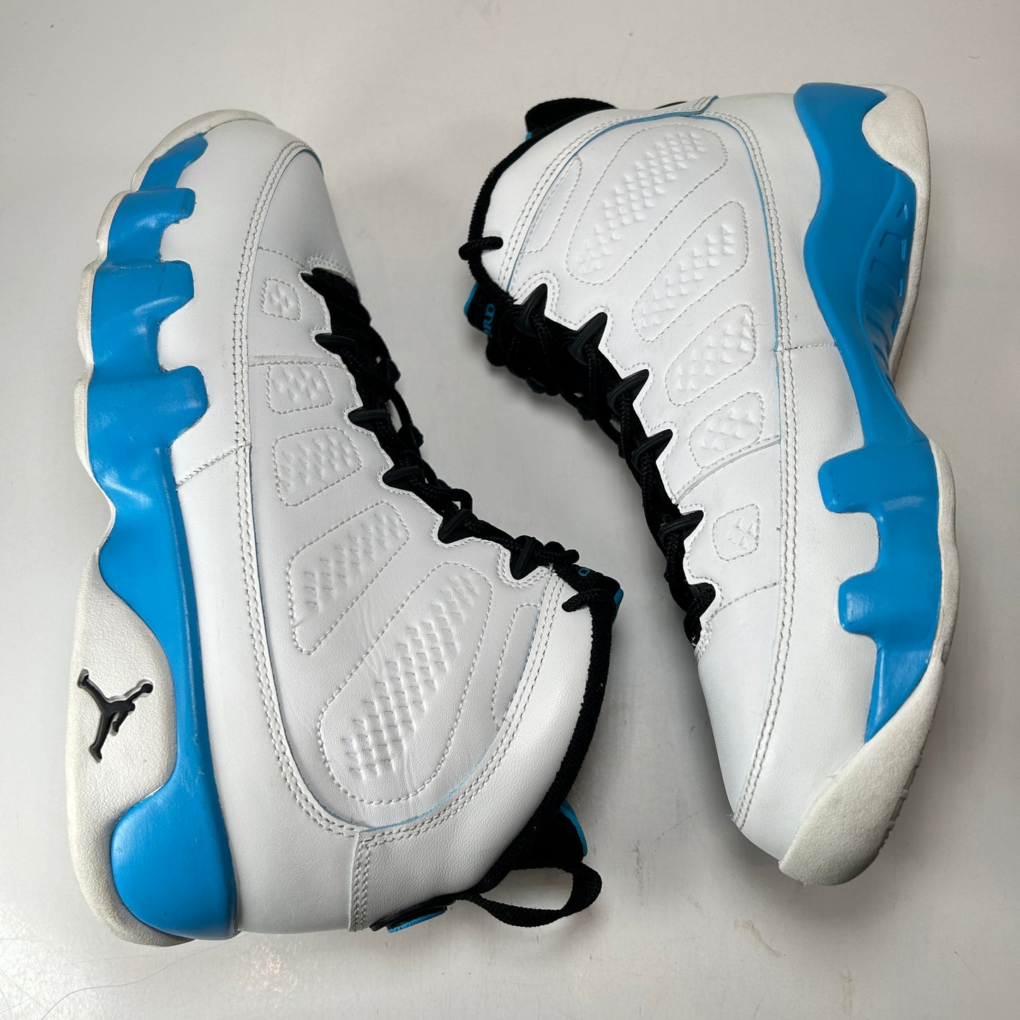 FV0143 101 Jordan 9 Retro Powder Blue (2024) (GS) [USED] - 7 Y (Used)