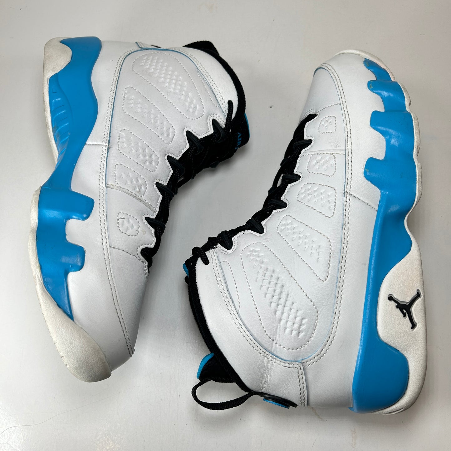 FV0143 101 Jordan 9 Retro Powder Blue (2024) (GS) [USED] - 7 Y (Used)