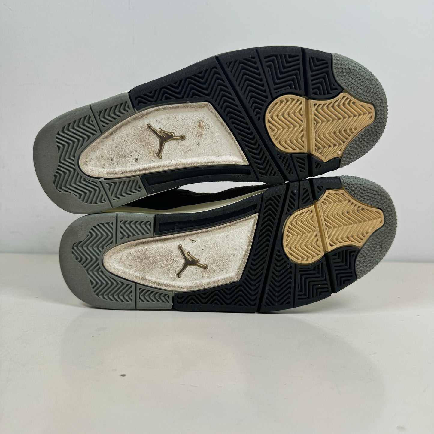 FB9927 200 Air Jordan 4 Craft Medio Oliva