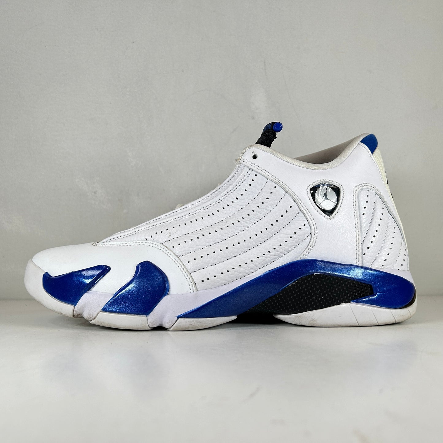 487471 104 Jordan 14 Retro White Hyper Royal [USED] - 10 M (Used) (No Box)