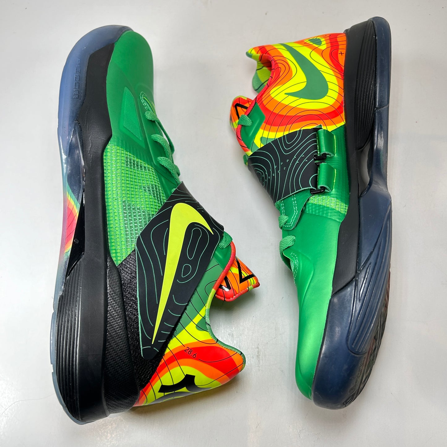 FN6247 300 Nike KD 4 Weatherman (2024) [USED] - 10.5 M (Used) (No Box)