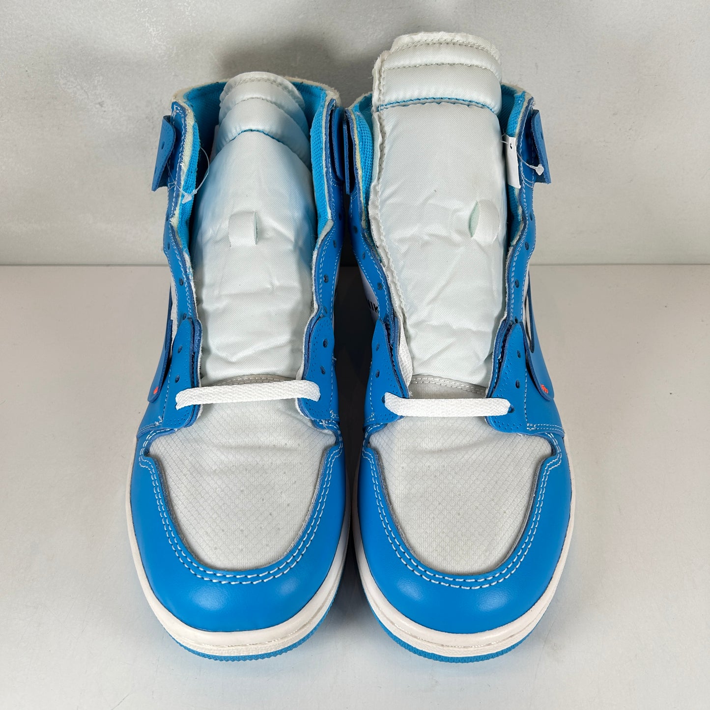 AQ0818 148 Jordan 1 Retro Alto Blanco roto UNC