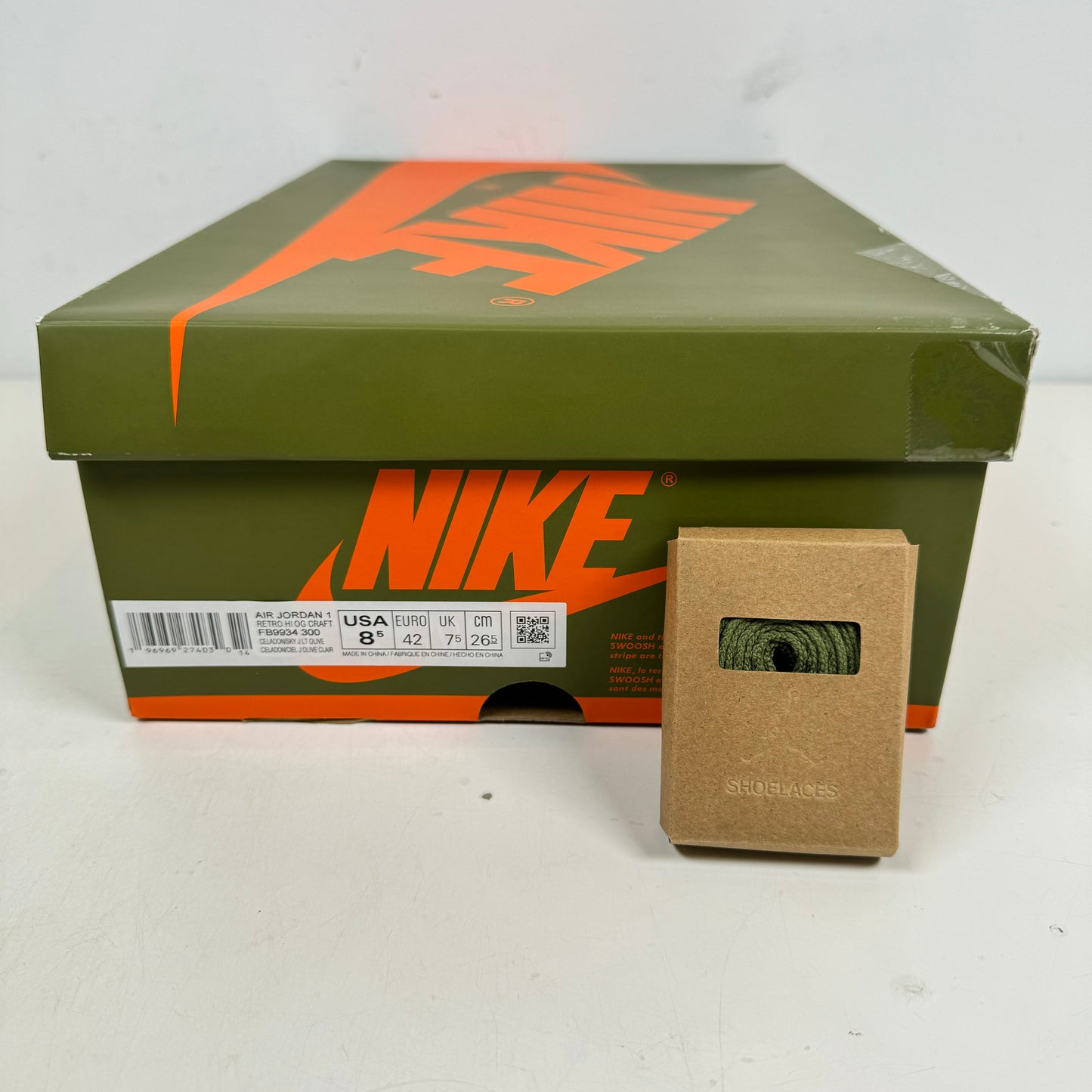 FB9934 300 Jordan 1 High OG Craft Celadon [USED] - 8.5 M (Used)