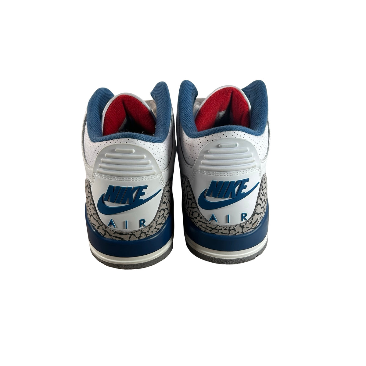 IF4396 104 Air Jordan 3 Retro True Blue (2026) [USED] - 9 M (Used4)