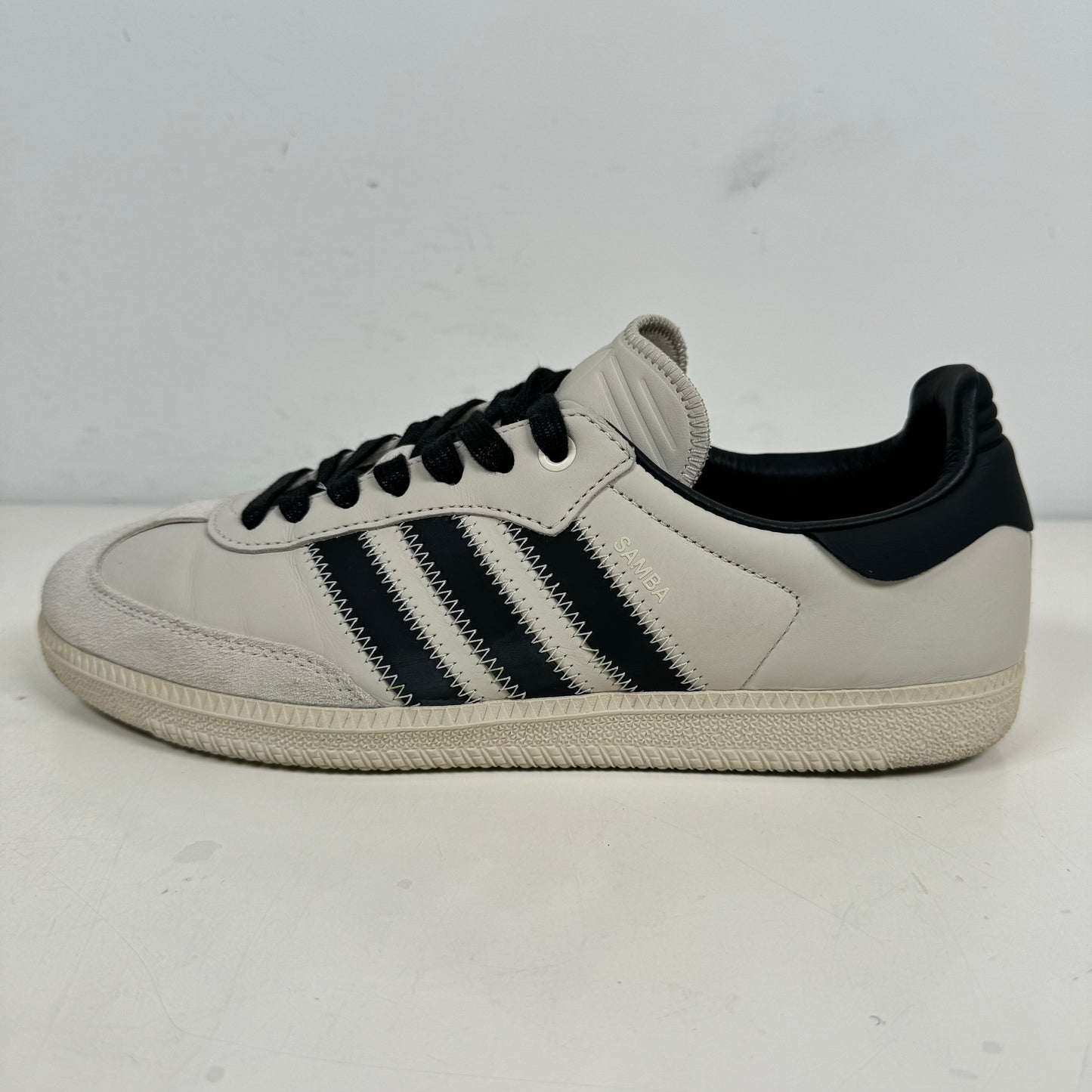 ID9065 adidas Samba Humanrace Core Black [USED] - 9.5 M (Used)