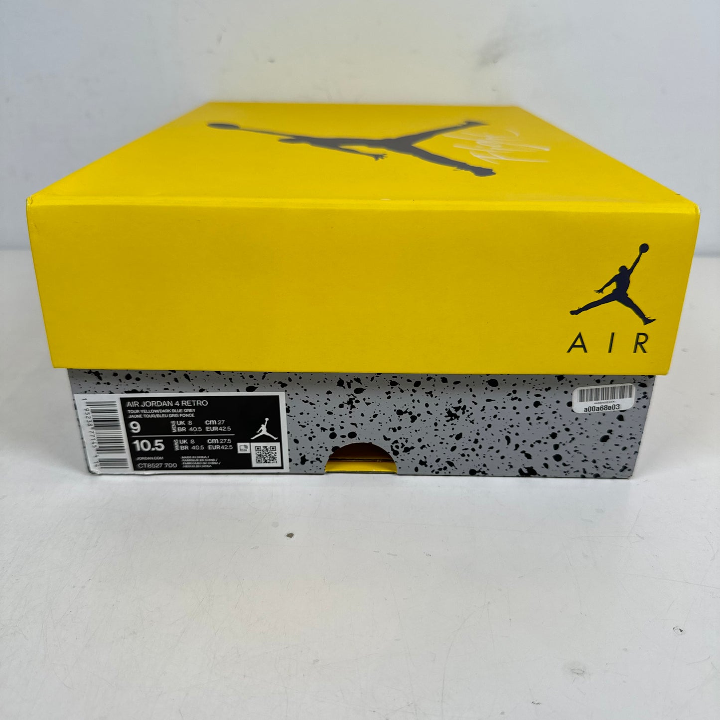 CT8527 700 Jordan 4 Retro Lightning (2021) [USED] - 9 M (Used)