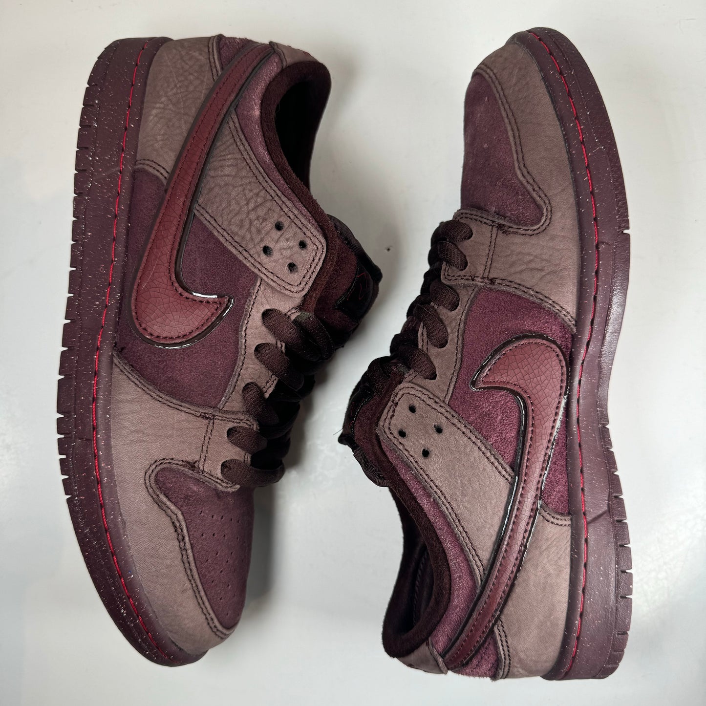 FN0619 600 Nike SB Dunk Low “City of Love” [USED] - 9.5 M (Used) (No Box)