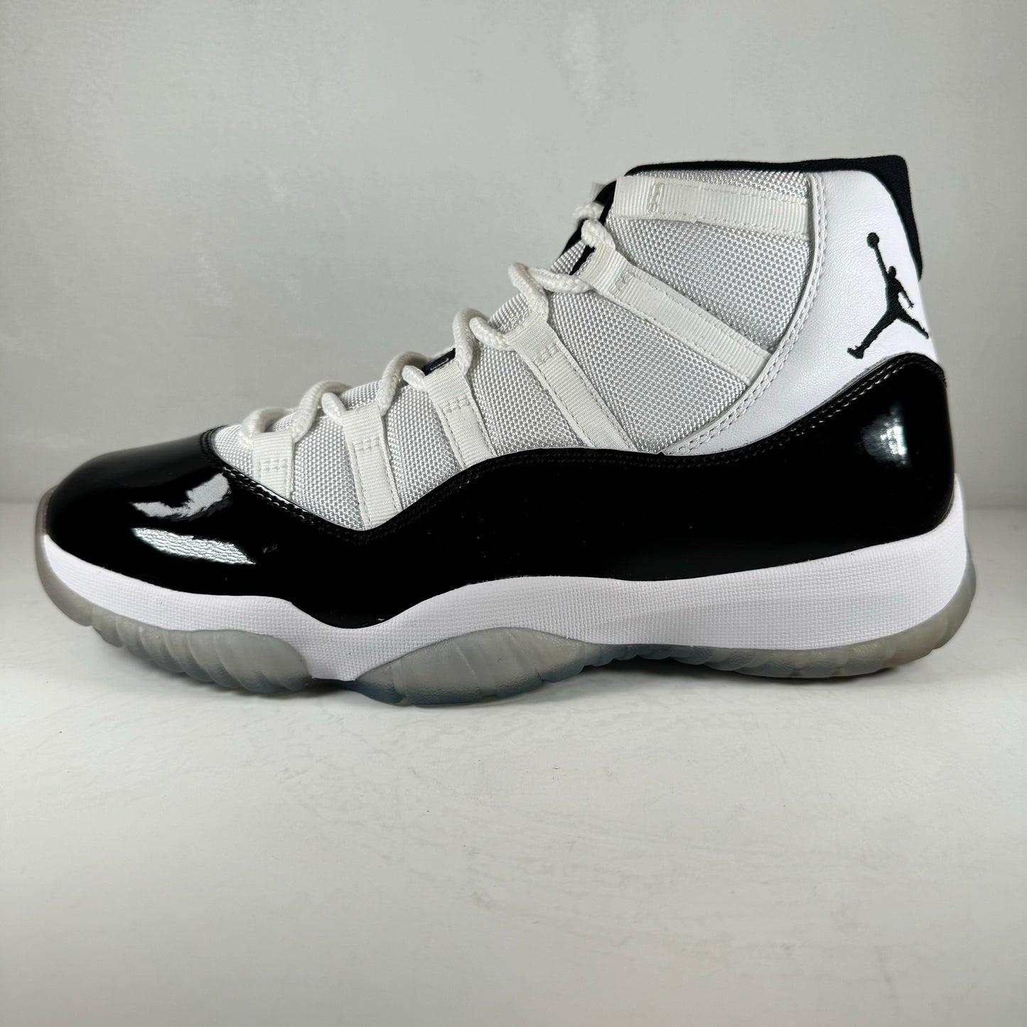 378037 100 Jordan 11 Concord [CONDITIONAL] - 10.5 M