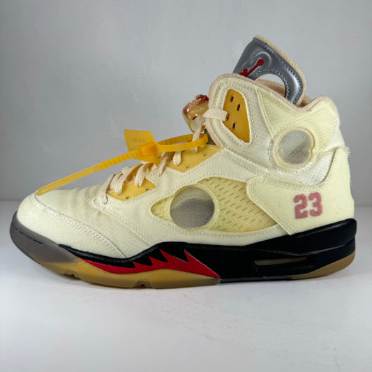 DH8565 100 Jordan 5 Off-Blanco Vela