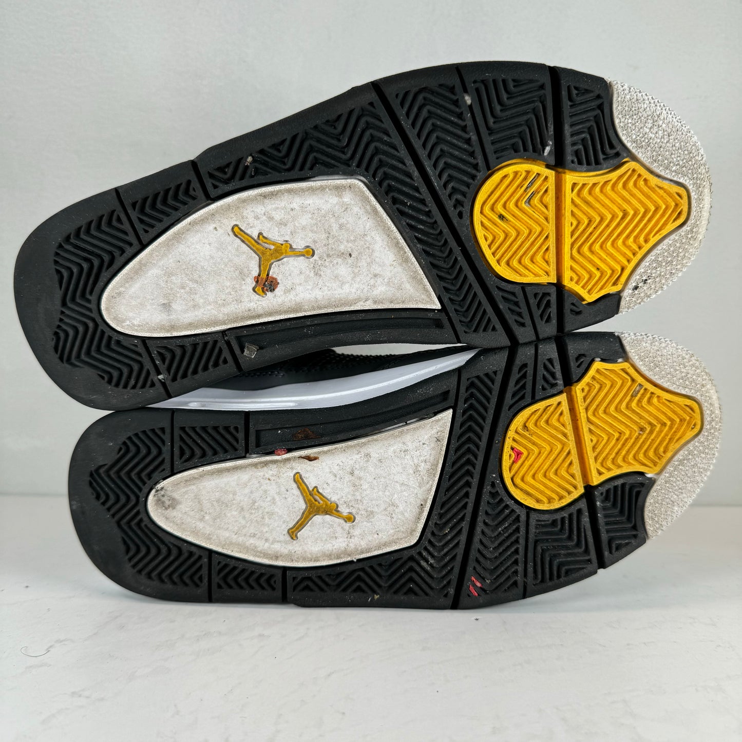 408452 007 Jordan 4 Retro Cool Grey (2019) (GS) [USED] - 6 Y (Used)